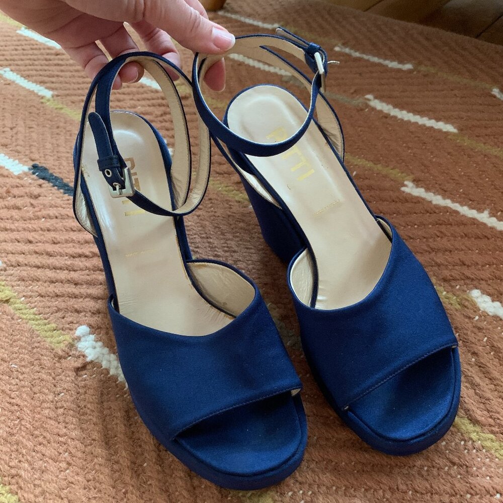 Women’s Navy PITTI Wedge Platform Heels, Size 8.5